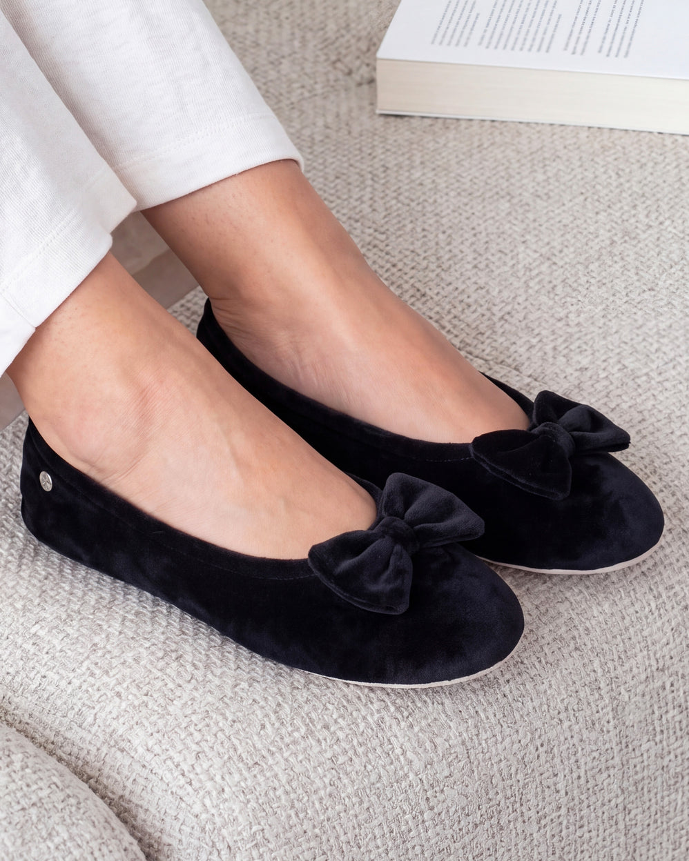 Chaussons Ballerines Femme Grand Noeud Noir - Isotoner