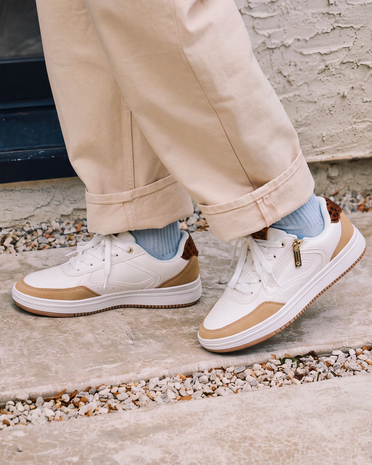 Tenis Mujer detalle zip Blanco/Leopardo