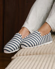 Zapatillas de casa Mujer Cerradas Rayas Azules