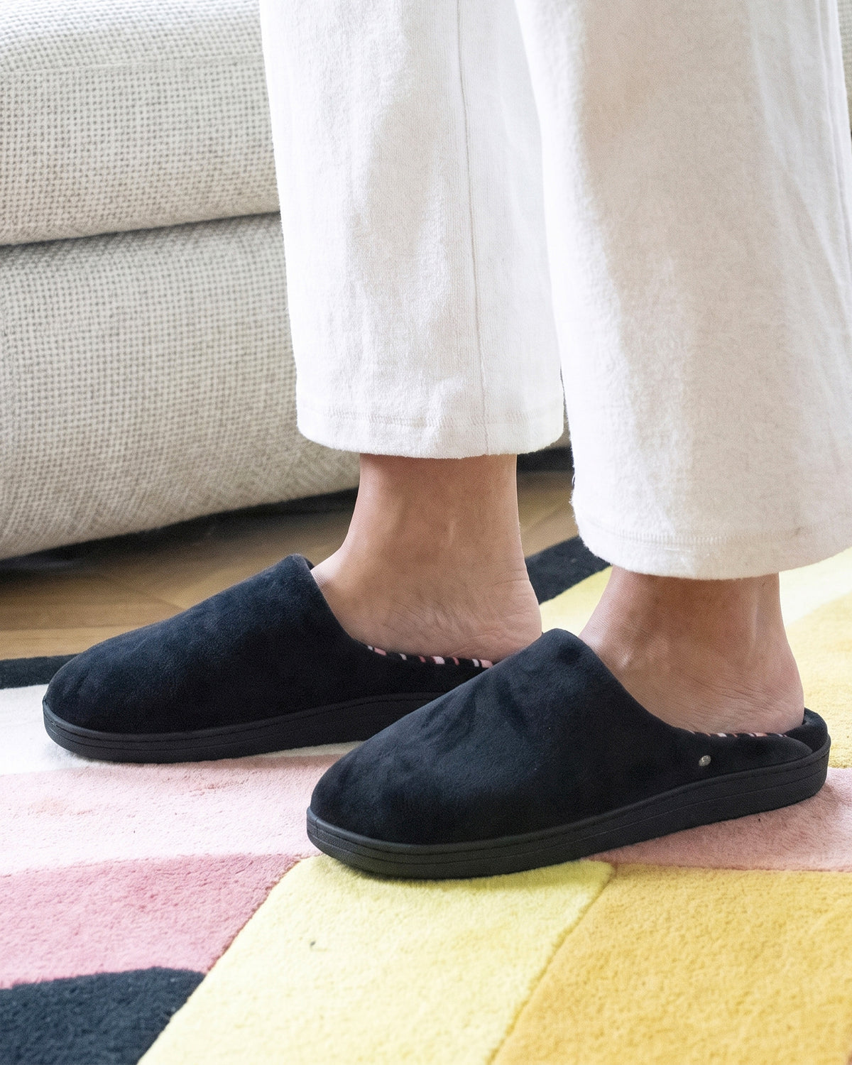 Zapatillas de casa Chinelas Mujer Negro Rayas rosas
