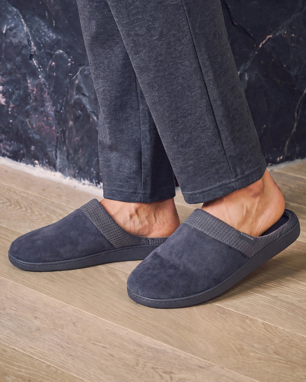 Chaussons Mules Homme Carrés Gris - Isotoner