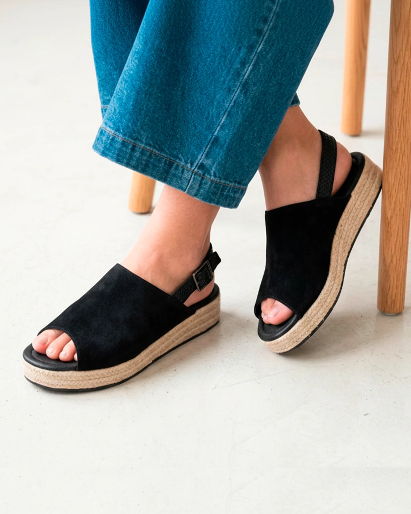 Sandalias Mujer suela plataforma cuerda Negro