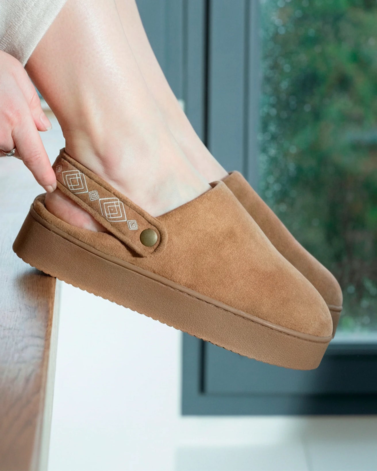 Zapatillas de casa plataforma de correa Mujer Camel