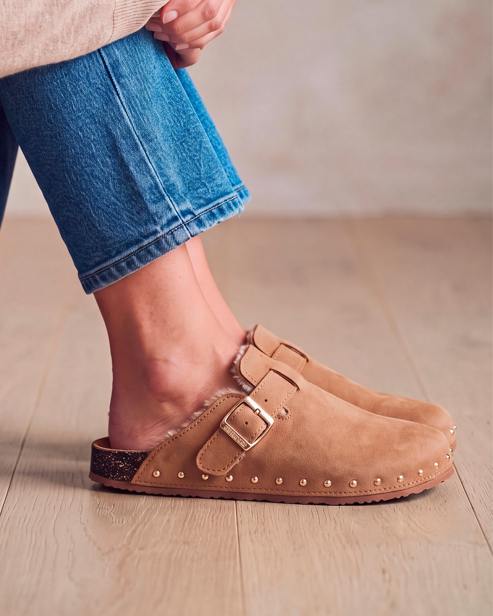 Sabots Femme fourrés Camel clous - Isotoner