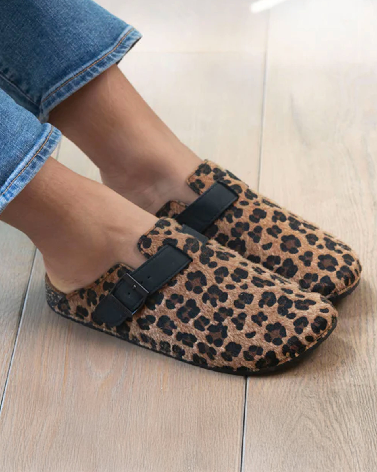 Zuecos Mujer Leopardo/Negro