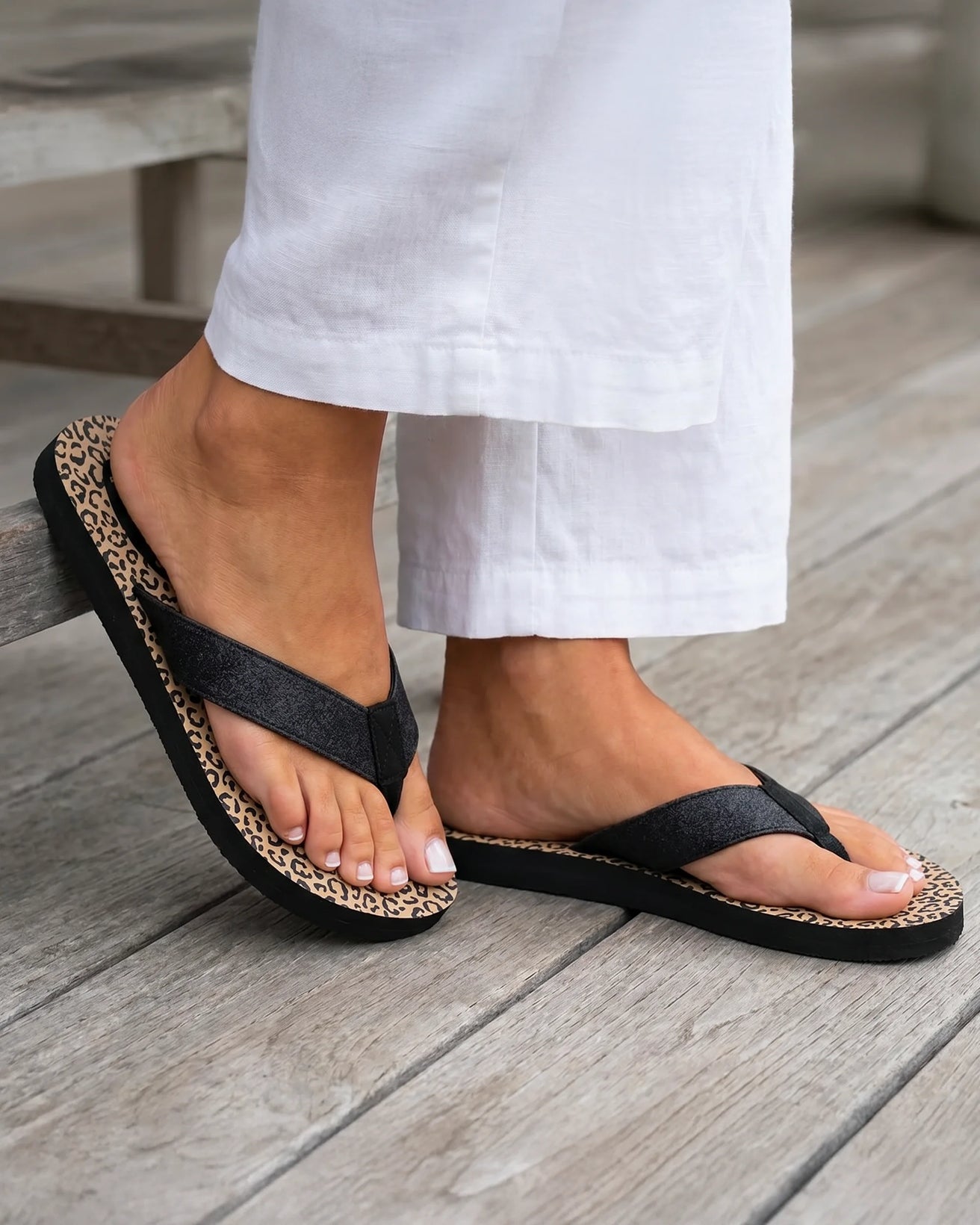 Chanclas Mujer EVERYWEAR™ Leopardo/Negro