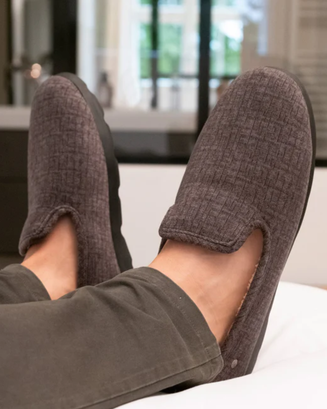 Zapatillas de casa cerradas Hombre Gris