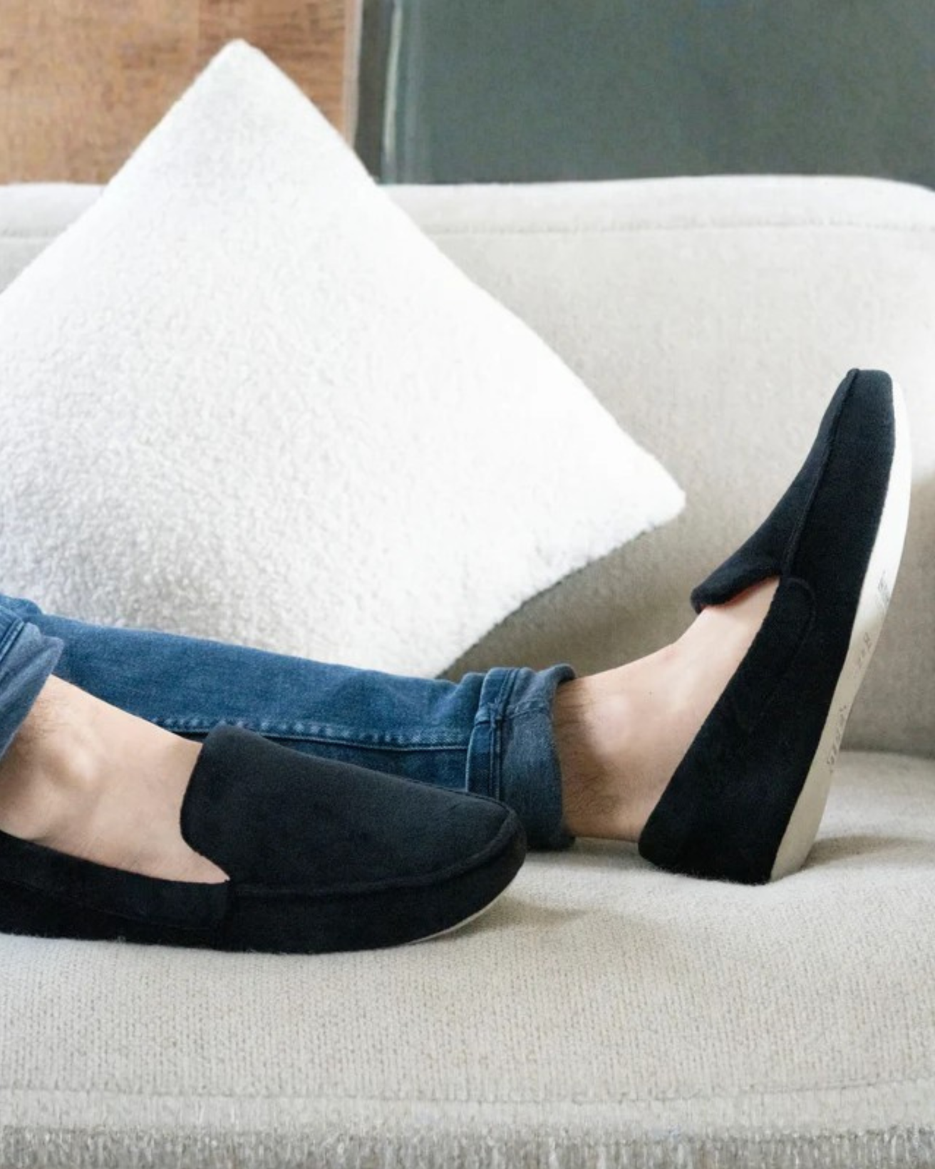 Chaussons mocassins Homme brodé Noir